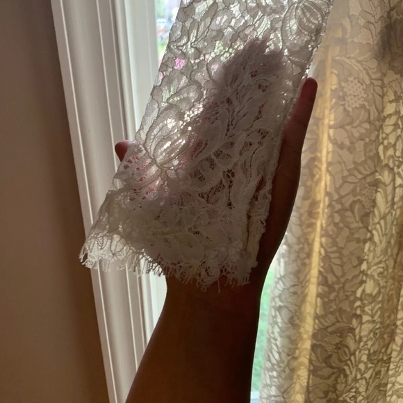 CasaBlanca Wedding Dress - Picture 1 of 8